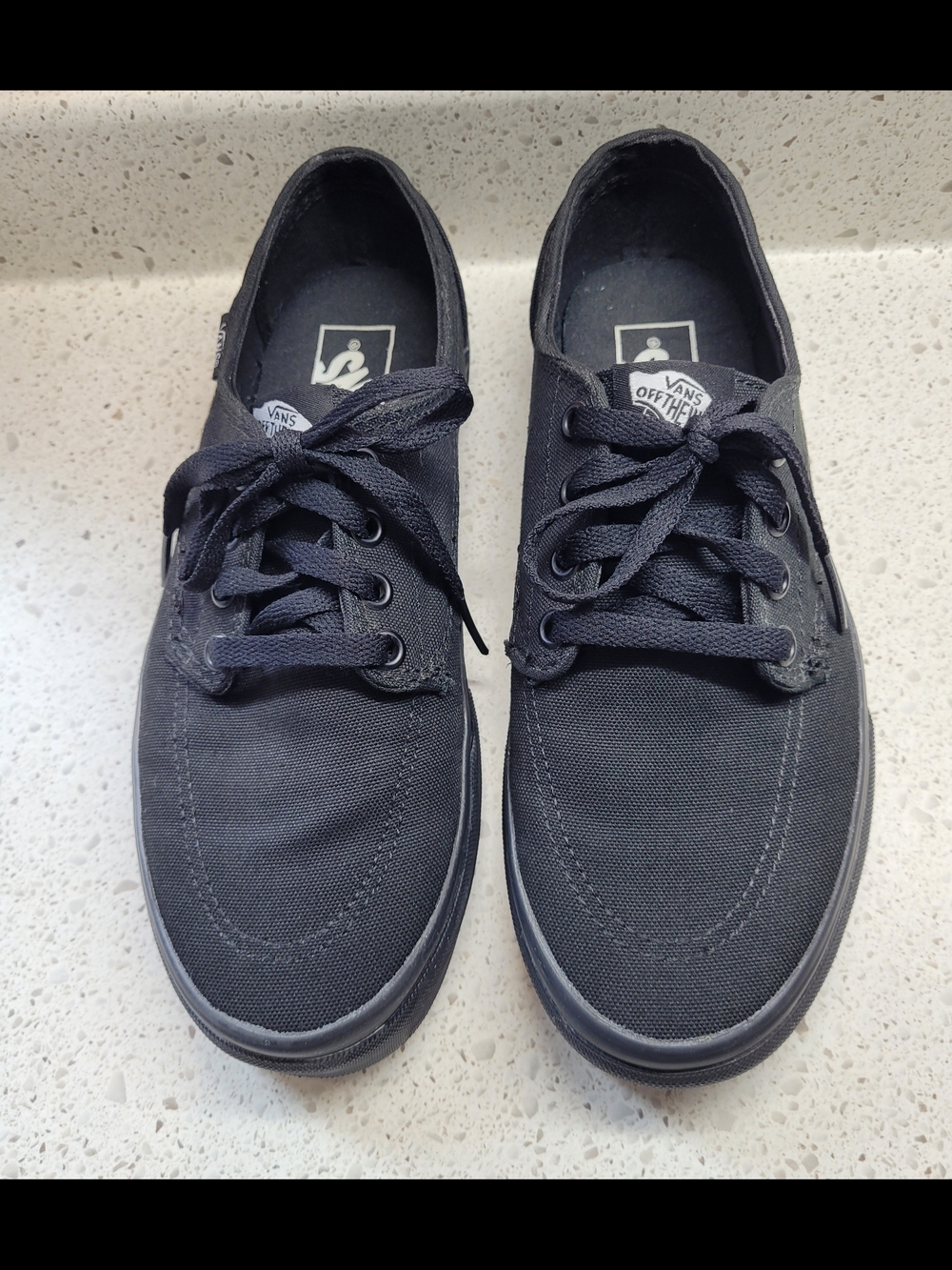 147 - Vans Brigata Triple Black Skate/Casual Shoes - US 6.5 Men / 8 Women - EUC